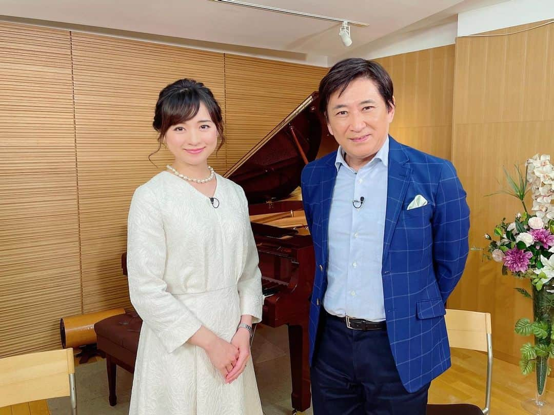 繁田美貴さんのインスタグラム写真 - (繁田美貴Instagram)「*＊ 季節は春🌸 ということで、 今日の『エンター・ザ・ミュージック』は 「春の音楽特集」です♪ #ヨハンシュトラウス2世 #春の声 #ディーリアス #春初めてのカッコウの声を聴いて #ピアソラ #ブエノスアイレスの四季 から #ブエノスアイレスの春 #春の音楽 をたっぷりお楽しみ下さい✨ #BSテレ東 #毎週土曜 08:30〜 #エンターザミュージック #藤岡幸夫 さん」4月3日 7時14分 - handa_miki