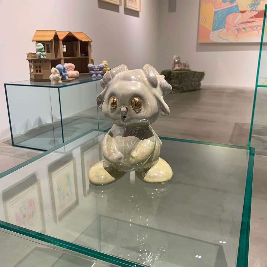 関水渚さんのインスタグラム写真 - (関水渚Instagram)「なぎさだよ🌼  BOOKMARCで開催してるanccoさんの展示にいってきました🥛  念願のanccoさんの作品を見れて、ほんと〜に癒されました🐄✨  ここでは表しきれない素晴らしさが詰まっているのでぜひ行ってみてください😆  #ancco #BOOKMARC #なぎの休日」4月3日 20時11分 - nagisa_sekimizu