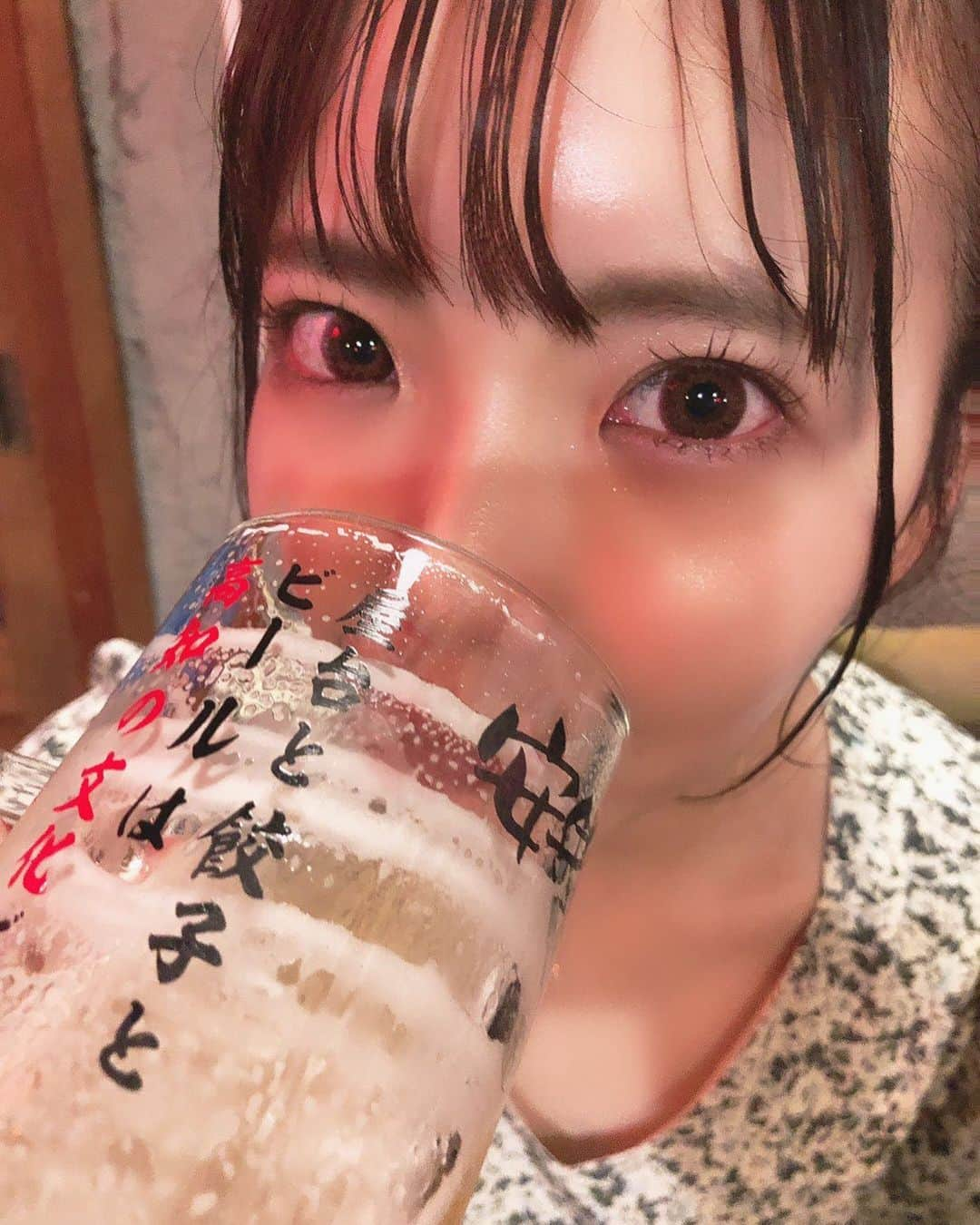 堀江りほさんのインスタグラム写真 - (堀江りほInstagram)「🍻🍻🍻💕💗🌸 #ビール #グラビア」4月3日 20時21分 - riho7_official