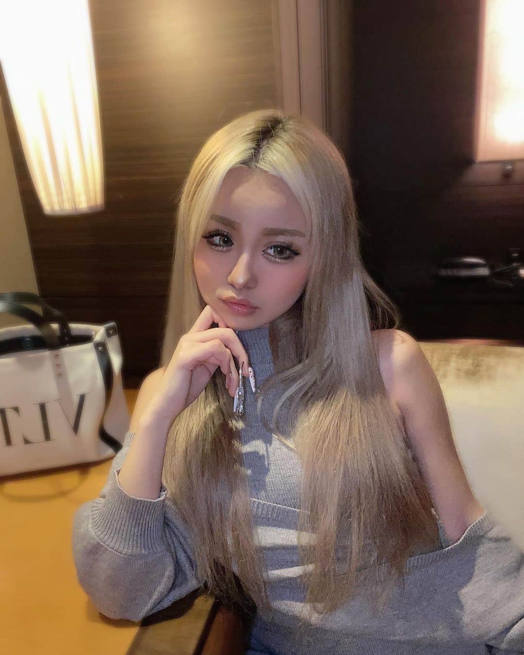 染谷リアナのインスタグラム：「・ @selectshop__milkyway さんのワンピース🤍 ・ 形が可愛すぎるの💋 ・  #セレクトショップ  #selectshop #ootd #ootdfashion #instagood」