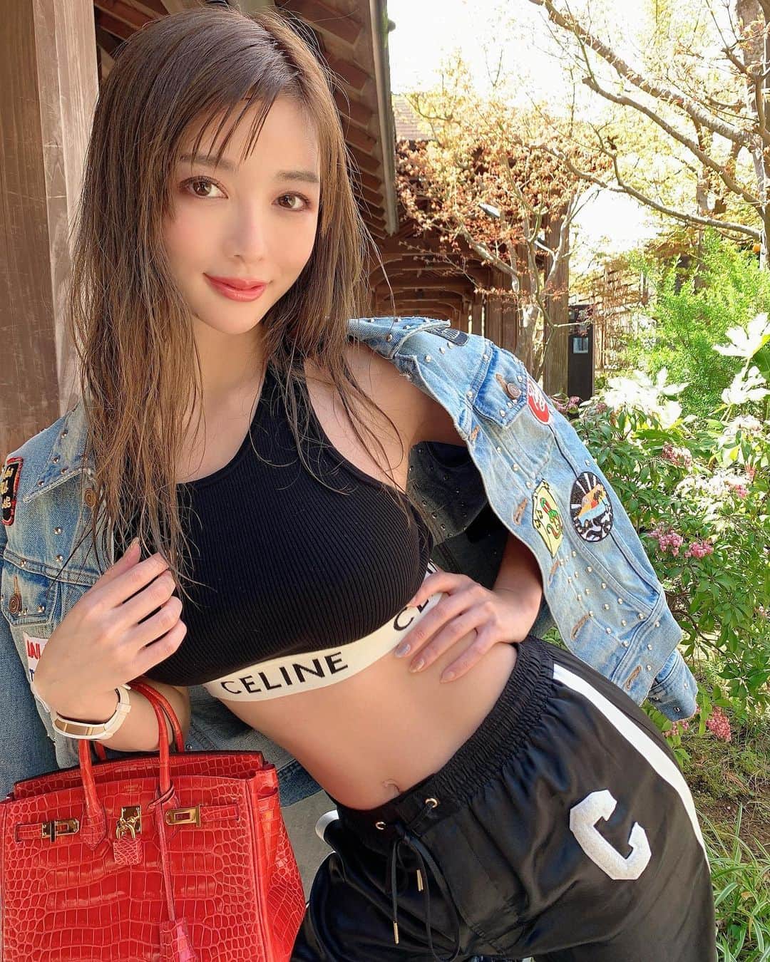 濱野りれのインスタグラム