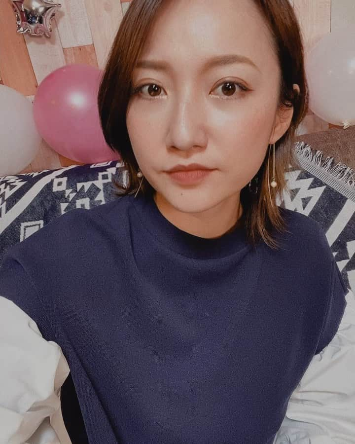 瀬戸山清香のインスタグラム：「今日の配信見てくれるかなー？  https://youtu.be/AG3Th3usHMo  #birthday #birthdaygirl #お誕生日配信 #瀬戸山清香 #みんな待ってるよー！！」