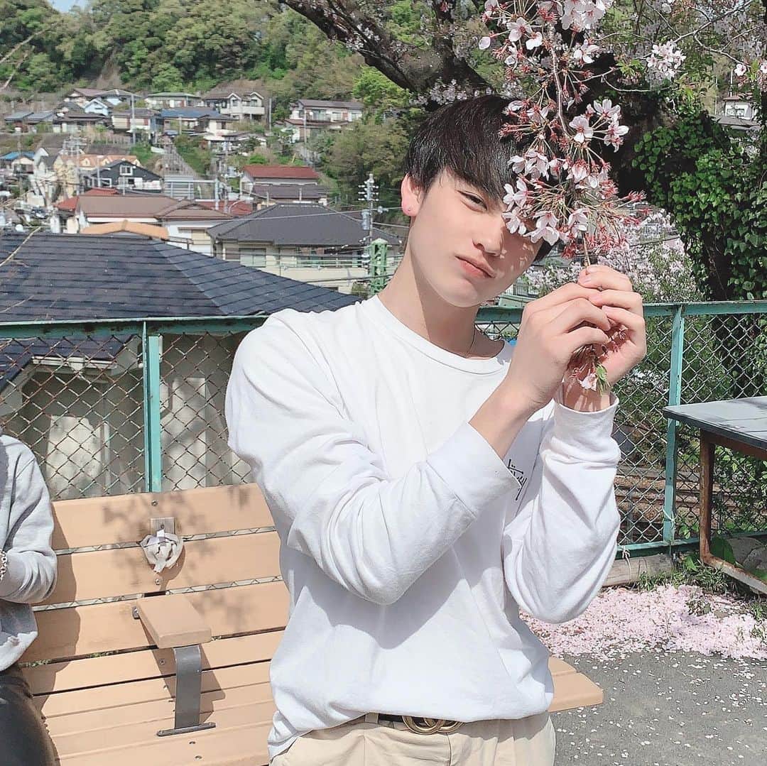 古野瑛さんのインスタグラム写真 - (古野瑛Instagram)「春だね！暖かいね！楽しいね！」4月3日 15時22分 - akira.furuno