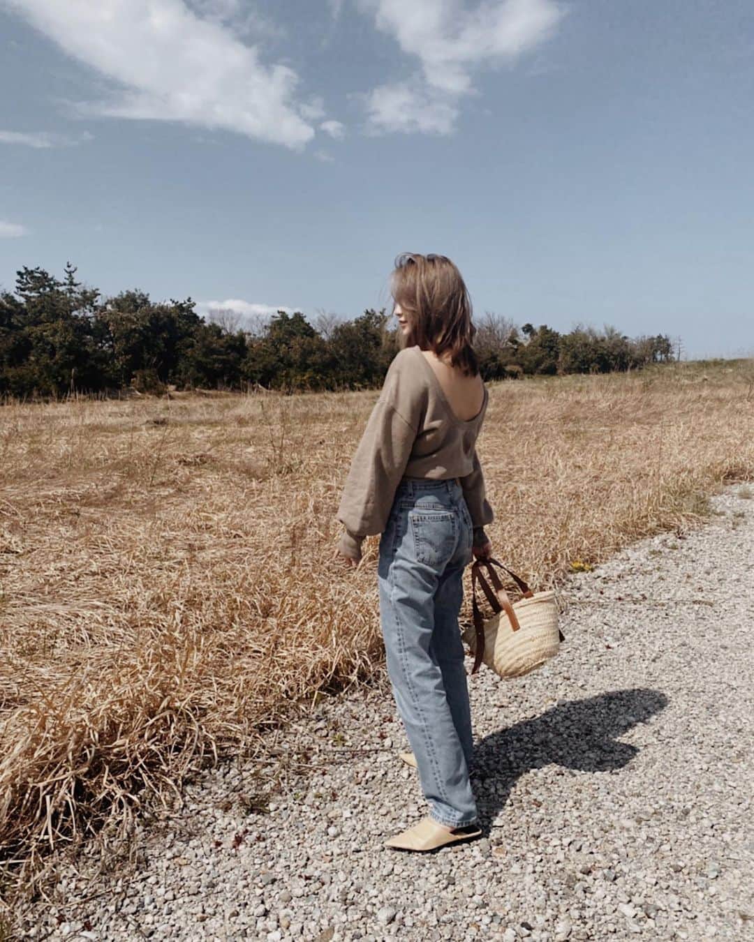 のインスタグラム：「👖🍃」