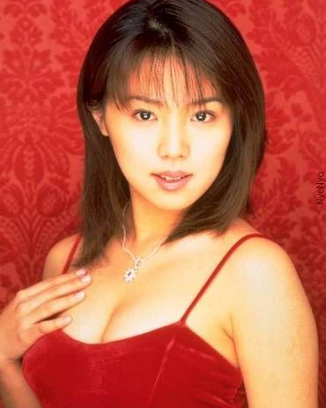 AV女優　金沢文子 