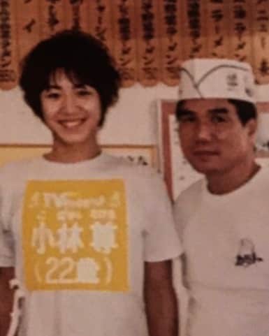 小林尊のインスタグラム：「はじめての食べる競争📺 on TV 試合のラーメンを出してくれたオーナーと。  When I first participated an eating show on TV.  w the owner who made the ramen noodles for the competition.」