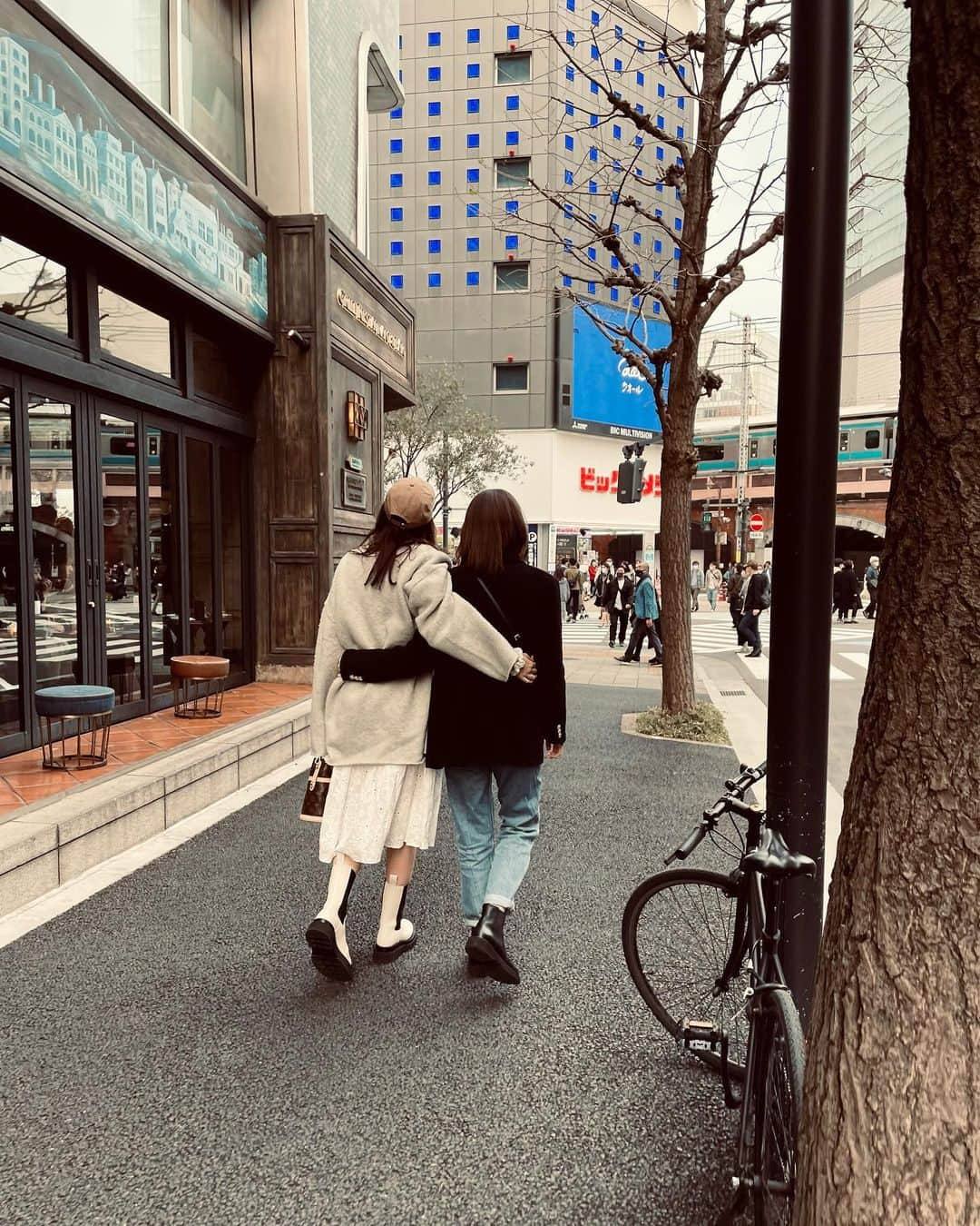 中条あやみさんのインスタグラム写真 - (中条あやみInstagram)「☕️☕️🤍」4月4日 23時24分 - nakajo_ayami