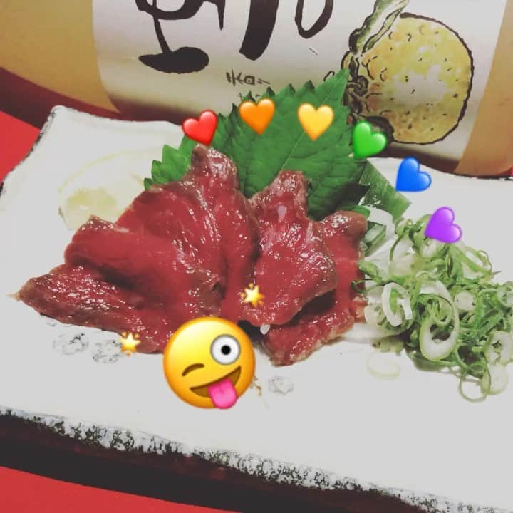 ゆずの小町 布施駅前店のインスタグラム：「馬刺しもおすすめです！  #布施 #個室 #完全個室 #居酒屋 #ゆずの小町 #ゆずの小町布施 #九州魂 #九州魂布施 #馬肉 #馬刺し #桜ユッケ ＃馬肉タタキ #九州グルメ #九州料理 #おすすめ」