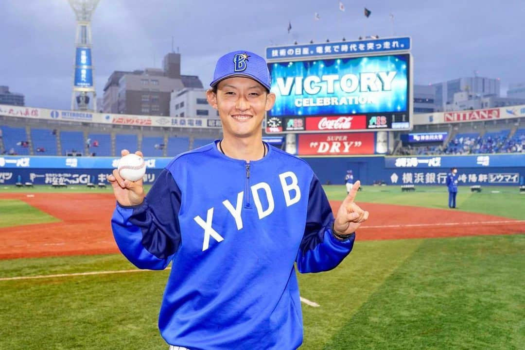 阪口皓亮のインスタグラム：「2021.4.4 プロ初勝利することができました！ そしてチームも今シーズン初勝利することができました！ 少しはチームの力になれてよかったです！ まだまだシーズンは序盤です！！ #横浜優勝 ここからこのハッシュタグが沢山増えます！ これからもご声援よろしくお願いします！  #横浜DeNAベイスターズ　#阪口皓亮」