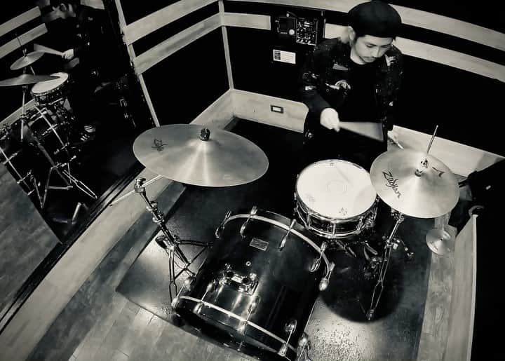 岡本啓佑のインスタグラム：「#drums」