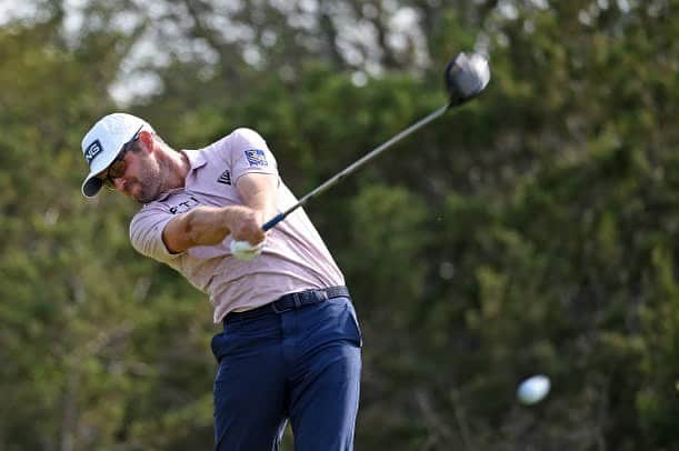 コリー・コナーズのインスタグラム：「Was great to finally be back at @valerotxopen  Thanks for the wonderful hospitality @jwsanantonio @tpcsanantonio  Will always be a special place to @maloryolivia and I! Congrats to @jordanspieth on a well deserved win 👊🏽  On to Augusta!!」