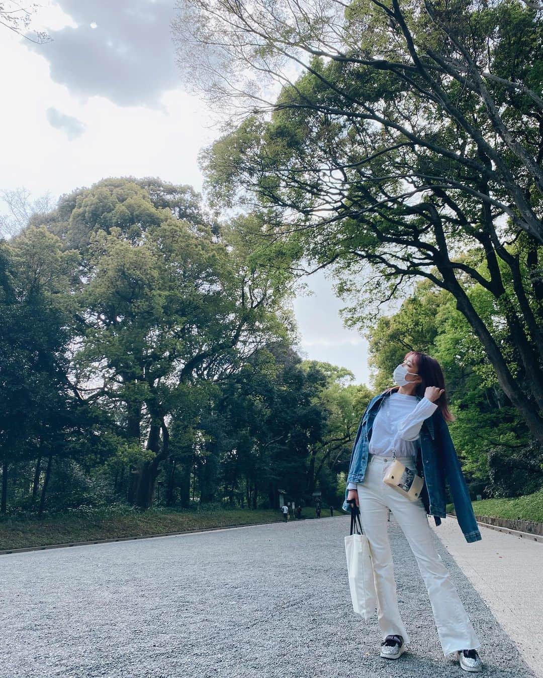 加藤玲奈のインスタグラム：「大好きな人とゆっくりする時間好き☺️ そして自然好き☺️」