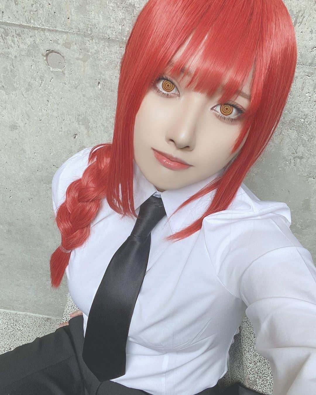 國ぽんずのインスタグラム：「cosplay チェンソーマン /  マキマ . . #chainsawmancosplay #makimacosplay #cosplay #chainsawman #makima #チェンソーマンコスプレ #チェンソーマン #マキマ #マキマコスプレ #角色扮演 #コスプレイヤー #cosplayer #cosplaygirl」