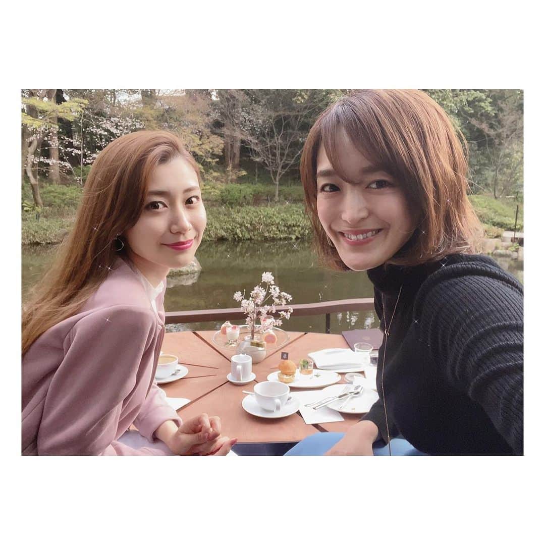 のインスタグラム：「.  さきさんと2回目の撮影❤️﻿ アフタヌーンティー頂きながら、﻿ 前回よりもたくさんお話しもして﻿ とてもいい時間を過ごせた✨﻿ 出来上がりも楽しみ〜🥰 . #撮影 #写真 #アフタヌーンティー #京都 #shooting #photo #afternoontea #kyoto #🌸」