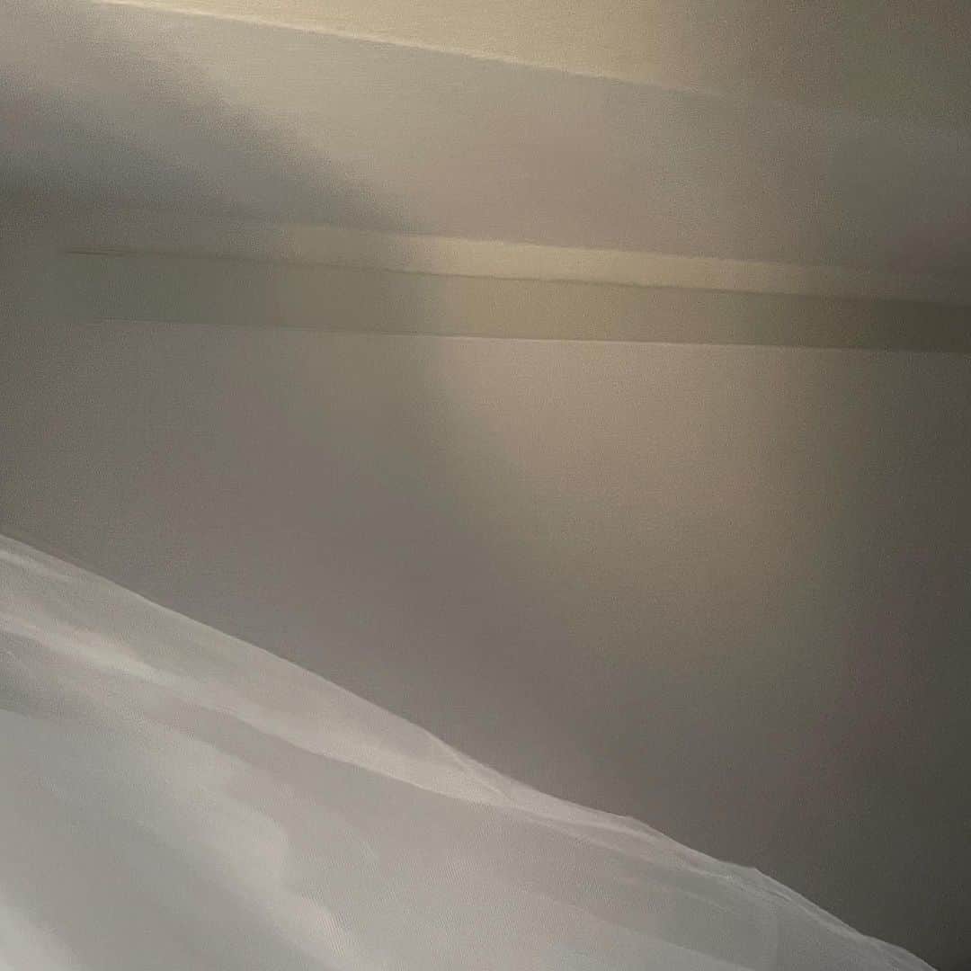 乃愛さんのインスタグラム写真 - (乃愛Instagram)「光と風が入ってきてきれい〜🌙」4月5日 22時13分 - _0w022