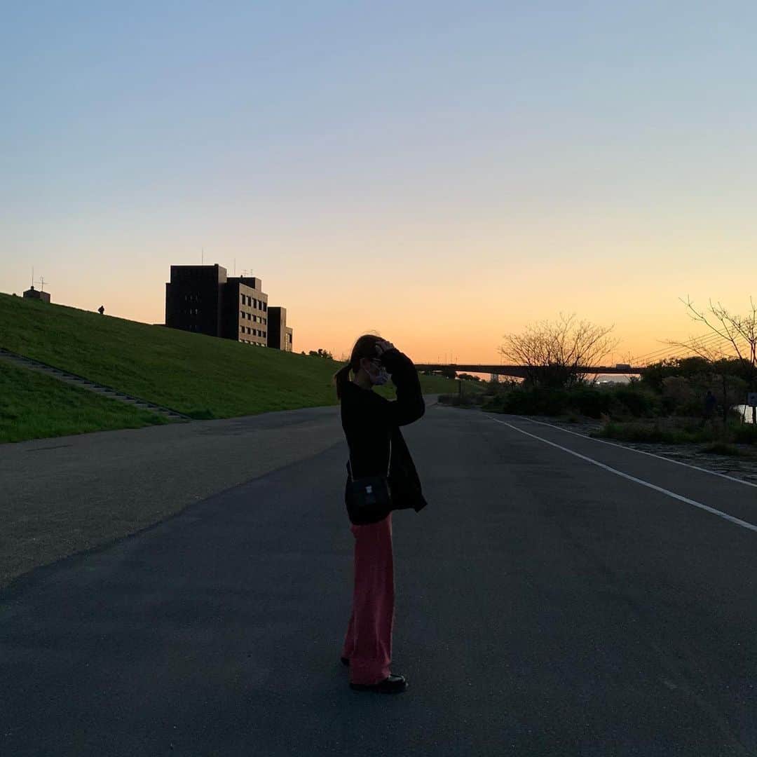 RINA（鈴木理菜）さんのインスタグラム写真 - (RINA（鈴木理菜）Instagram)「久々に帰れたの嬉しすぎて、ひとりギリギリまで大阪残り。明日から、また。」4月5日 23時42分 - urarina821