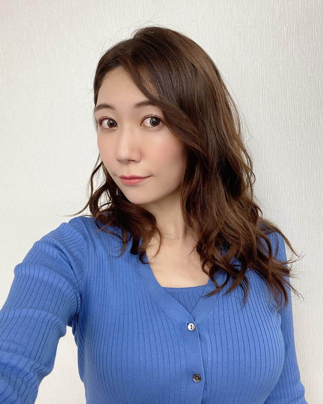 穂川果音さんのインスタグラム写真 - (穂川果音Instagram)「hair style  巻き下ろしスタイルだよ〜♪」4月6日 10時40分 - hokawakanonn