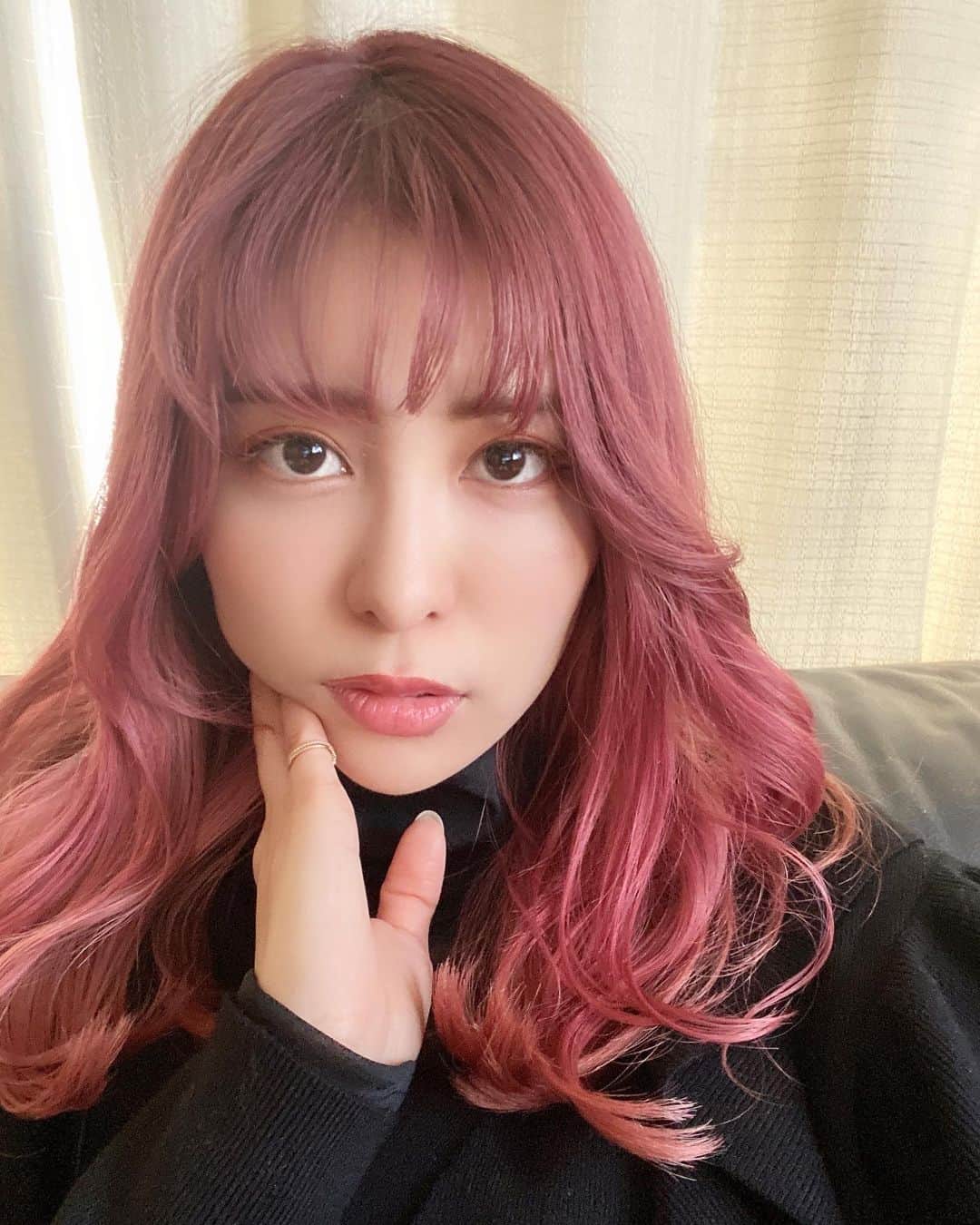 のインスタグラム：「もうすでに懐かしい🌸🍑笑 賛否両論ヘアー」