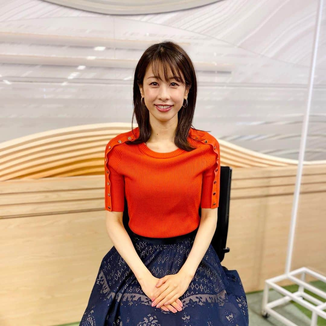 フジテレビ「プライムニュース イブニング」さんのインスタグラム写真 - (フジテレビ「プライムニュース イブニング」Instagram)「イット！放送中です   ●#聖火リレー の“ #密 ”に丸川大臣「対策を」 ●生中継中に…マイク加えて犬逃走！？ ●コロナで閉館…#鴎外ゆかりの旅館 復活へ ●危険な #交通違反 ！横断歩道の小学生無視 ●選択的“ #週休３日制 ”に現実味か？   ぜひご覧下さい！ #イット #加藤綾子 @ayako_kato.official #榎並大二郎 @enami_daijiro #木村拓也 @takuya.kimura0801   #宮家邦彦  #ガチャピン #三井良浩   #佐々木恭子 #小澤陽子   #フジテレビ #アナウンサー 公式HP：https://www.fujitv.co.jp/livenews_it/ FNNプライムオンライン：https://www.fnn.jp/」4月6日 15時55分 - livenews_it