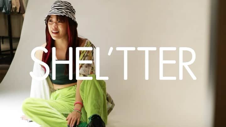 のインスタグラム：「フワちゃんこだわりの最旬 SHEL’TTER スタイル ━━━━━━━━━━━━━━━━━ ㅤㅤㅤㅤㅤㅤㅤㅤㅤㅤㅤㅤㅤ 今やTVで見ない日はないほど多忙な日々を送る大人気YouTuber芸人、フワちゃんがSHEL’TTERに初登場！ ㅤㅤㅤ いつもとは雰囲気が異なる大人っぽい着こなしにも挑戦してくれました。令和のItgirl、フワちゃんと、この春の最旬スタイルをチェックして。SHEL’TTERTVにも出演しているのでぜひ見てね！ ㅤㅤㅤ ページは @sheltterwebstore TOPのURLをチェック☑ ━━━━━━━━━━━━━━━━━ #SHELTTERWEBSTORE #SHELMAG #SHELTTER54 #フワちゃん」