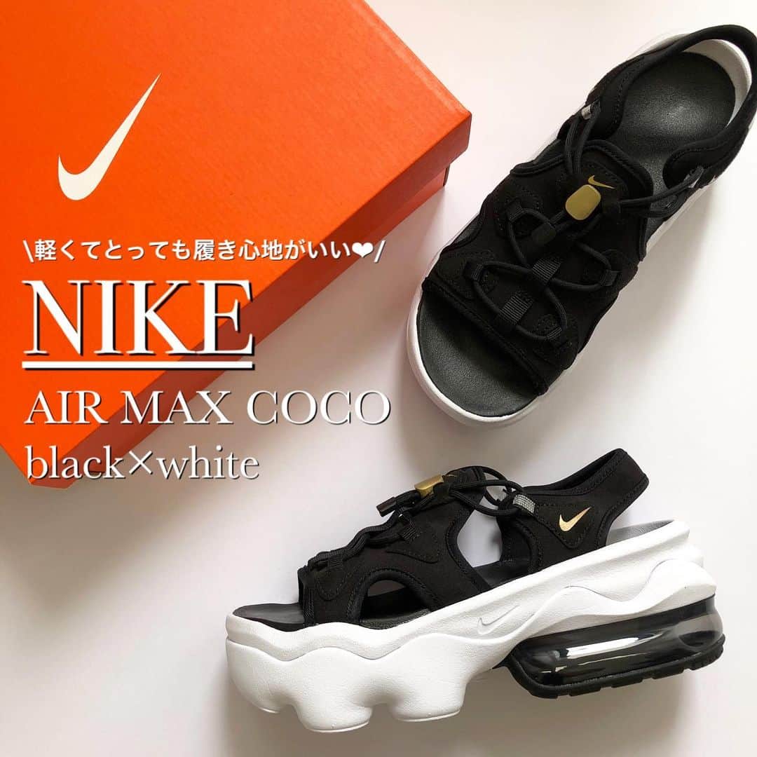 Miyoのインスタグラム：「【NIKE AIR MAX】﻿ ﻿ ﻿ 一目惚れした﻿ AIR MAX COCO❤︎﻿ ▷▷動画あり⑅◡̈* ﻿  見た目はごつくて重たそうだけど、﻿ 実物はとても軽くて履き心地も抜群☺️💕﻿ シンプルコーデに合わせるだけで即オシャレ♡﻿ ﻿ サイズ感は、普段のサイズで大丈夫でした🙆🏻‍♀️﻿ ﻿ 私はzozoで購入しました❤︎﻿ blackも欲しいけど完売みたい😭🙌🏻﻿ whiteと、このblack×whiteはまだありましたよ♡﻿ ﻿ ﻿ ﻿ ﻿ #NIKE#AIRMAX#AIRMAXCOCO#ナイキ#エアマックス#エアマックスココ#スポーツサンダル#スポサン#サンダル#サンダルコーデ#厚底サンダル#ナイキ女子#ナイキコーデ#ママファッション#ママコーデ#プチプラコーデ#プチプラファッション#大人カジュアル#カジュアルコーデ#きれいめカジュアル#シンプルコーデ」