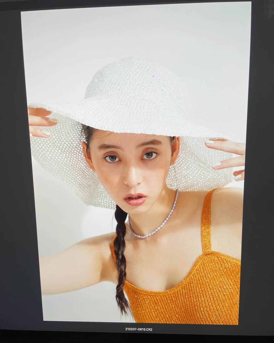 新木優子さんのインスタグラム写真 - (新木優子Instagram)「夏🌞🍊🧡なオフショット📷」4月7日 0時00分 - yuuuuukko_