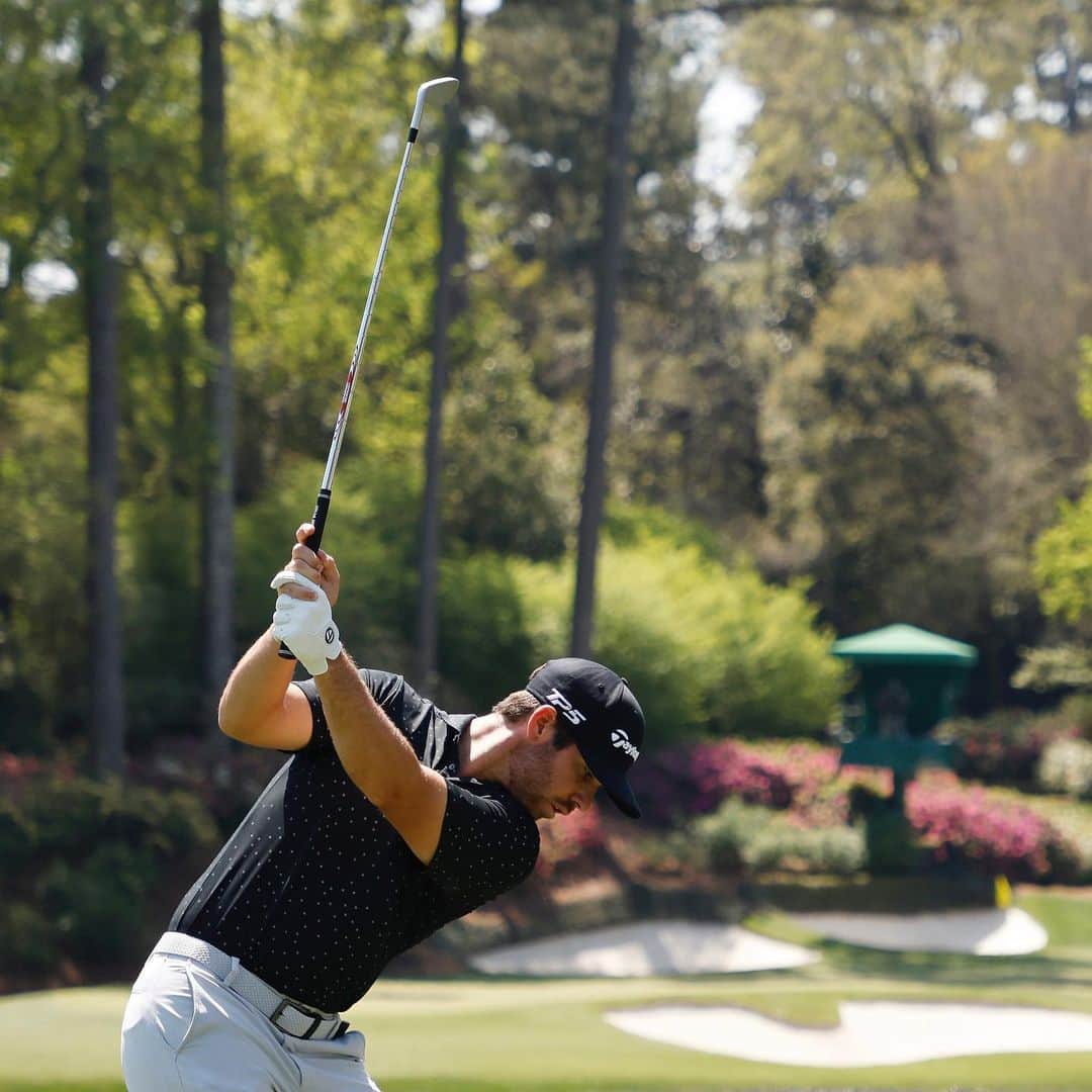 マシュー・ウルフのインスタグラム：「🔜 @themasters」