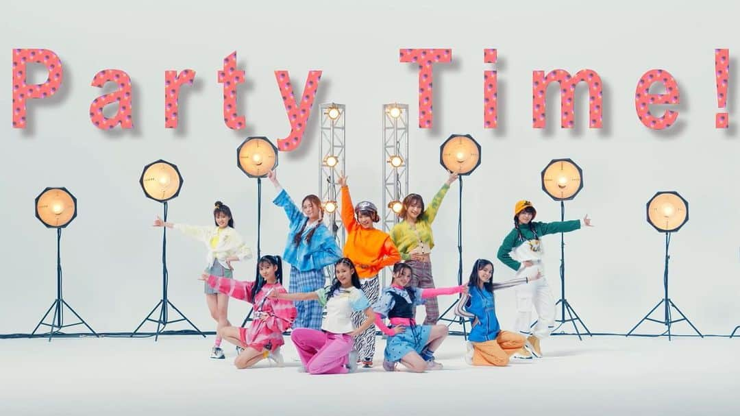 Girls²さんのインスタグラム写真 - (Girls²Instagram)「♡♡♡  4/28(水)発売 4th EPより ダブルリード曲「Party Time!」のミュージックビデオ(YouTube ver.)を公開🥳  9人のダンスシーンや、可愛らしいグラフィックもふんだんに詰め込まれた楽しい雰囲気いっぱいのビデオに仕上がりました🧡  Girls² Official YouTube Channelを今スグチェック✅  #Girls2 #ガールズガールズ﻿ #PartyTime #lovely2 #ラブリーラブリー #ラブパトリーナ #ラブパト﻿ #GirlsRevolution #ガルレボ #那須ハイランドパーク﻿ #おはスタ #おはガール﻿ #がるがるちゃんねる﻿ #小田柚葉 #隅谷百花 #鶴屋美咲 #小川桜花 #増田來亜﻿ #菱田未渚美 #山口綺羅 #原田都愛 #石井蘭﻿ #渡辺未優 #山口莉愛 #山下結衣 #杉浦優來」4月7日 18時18分 - girls2_official