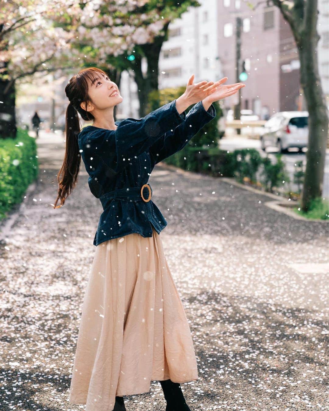 のインスタグラム：「. 🦡🌸」