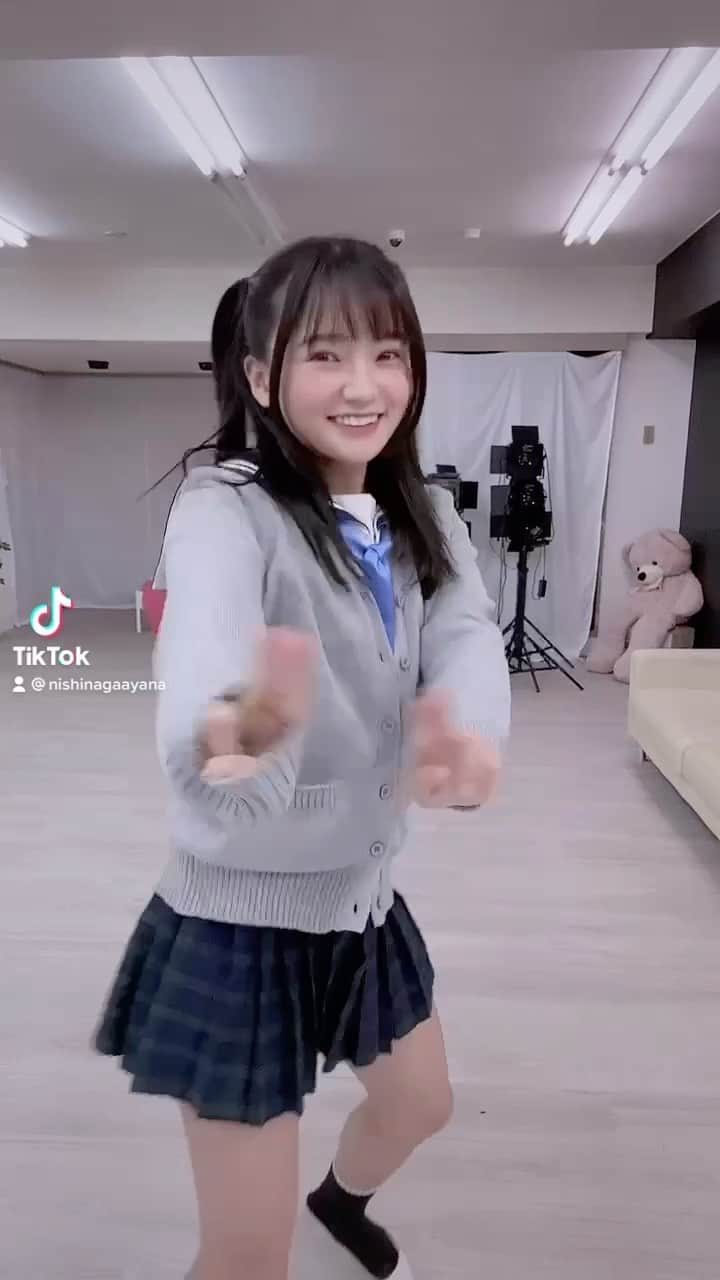 のインスタグラム：「#愛は備長炭#備長炭ダンス#制服」