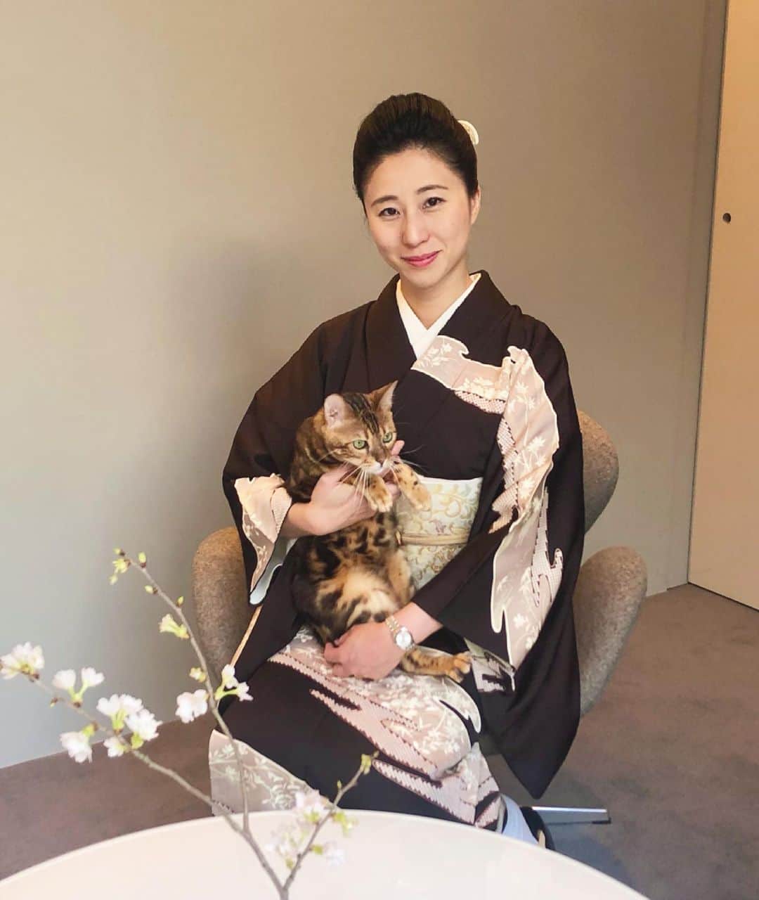 三浦瑠麗さんのインスタグラム写真 - (三浦瑠麗Instagram)「きょうは北千住へ立川談春さんの独演会へ。 久しぶりにお着物を着ました。」4月7日 22時40分 - lullymiura