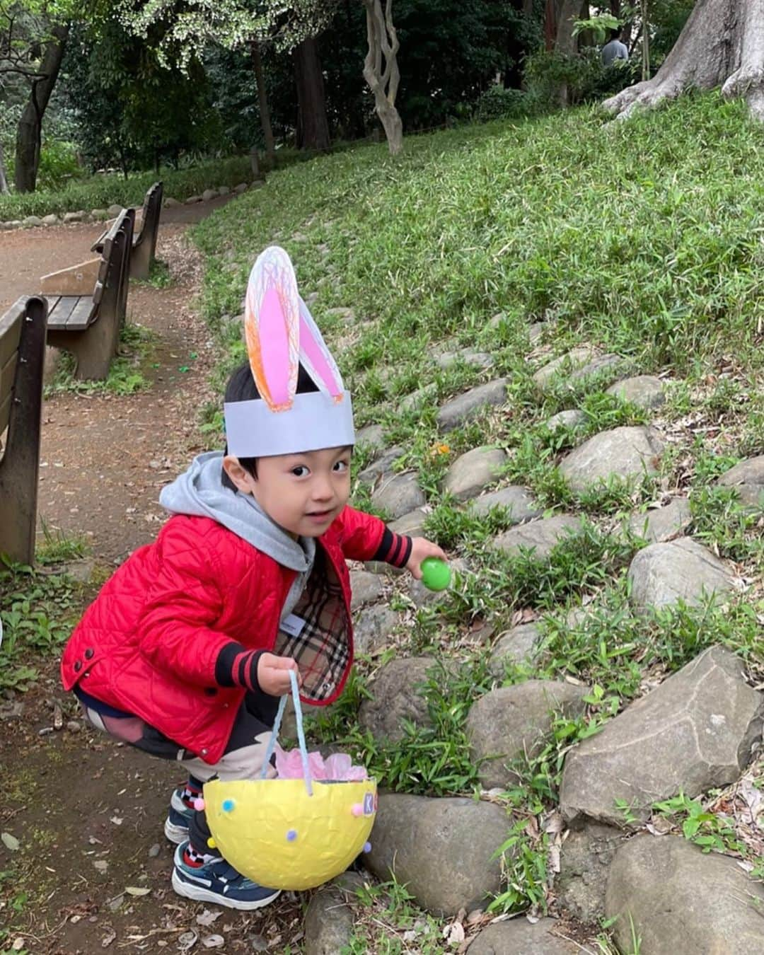 川崎希さんのインスタグラム写真 - (川崎希Instagram)「egg hunting💓💓💓  #egghunt  #easter」4月7日 23時32分 - kawasakinozomi