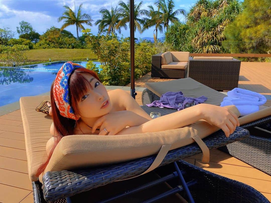 ツナマヨのインスタグラム：「夏フラゲしにきた🌺  ・ ・  #リッツカールトン沖縄 #ritzcarltonokinawa #沖縄 #pool #photooftheday #hot #撮影」