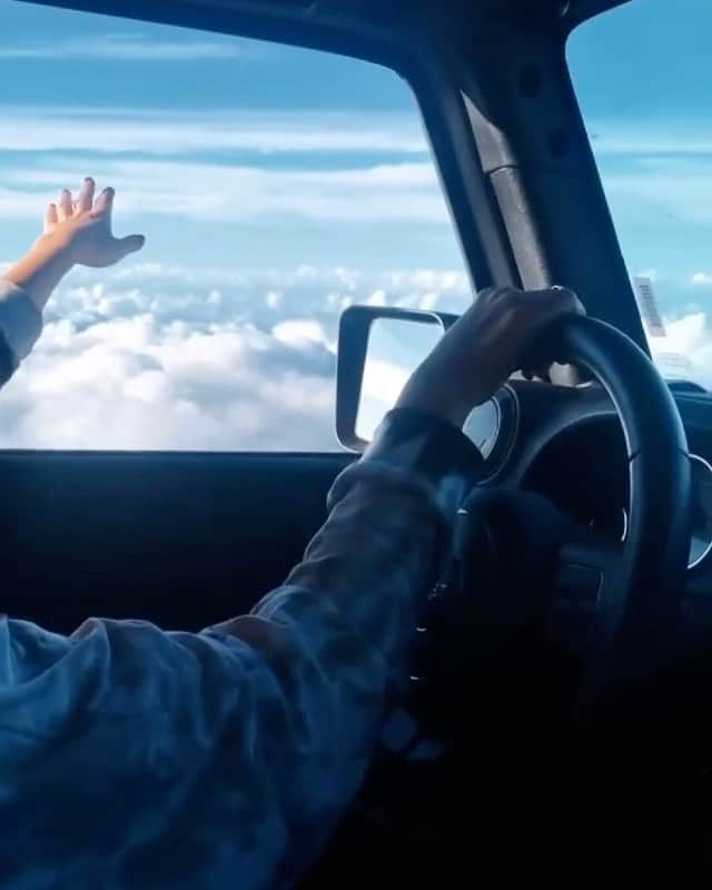 マルガリータ・マムンのインスタグラム：「Heaven Miss traveling」