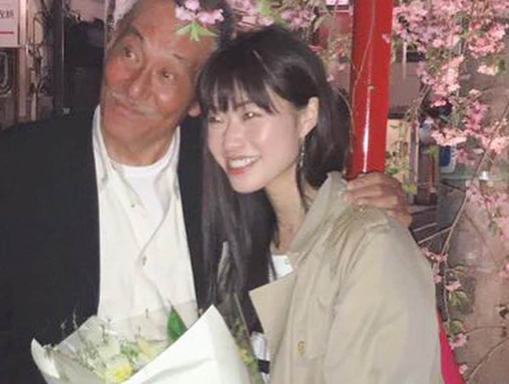 小田飛鳥さんのインスタグラム写真 - (小田飛鳥Instagram)「隆さん、驚きで実感がわきません。 『焦燥』では、私には勿体無いくらいのお相手でした。 でも、懐の深い隆さんだったから私もぶつかって行けました。 お芝居への強いこだわり、渋いお芝居の中に時折見せる情熱溢れる少年の様な目が忘れられません 監督の舞台を観に行こうと、隆さんのお陰でキャストの皆さんと再会する事が出来ました。 よく気に掛けて下さったのに、私からはあまり連絡せず、不義理な後輩でした いつも真摯で全力でしたから…少しゆっくりされて下さい。 ご冥福をお祈りします。 #隆大介 さん」4月23日 7時44分 - asuka_oda_0320