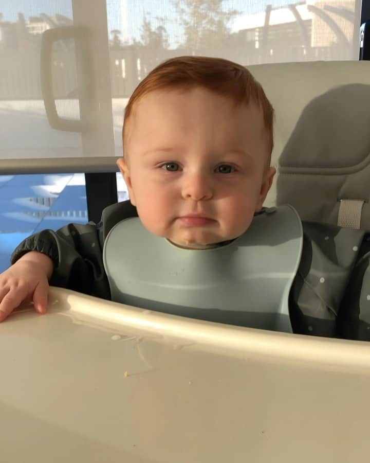 Kidz Fashionのインスタグラム：「Here’s a good dose of happiness for your week from @the.hudson.levi having a good laugh! #kidzfashion #babies」