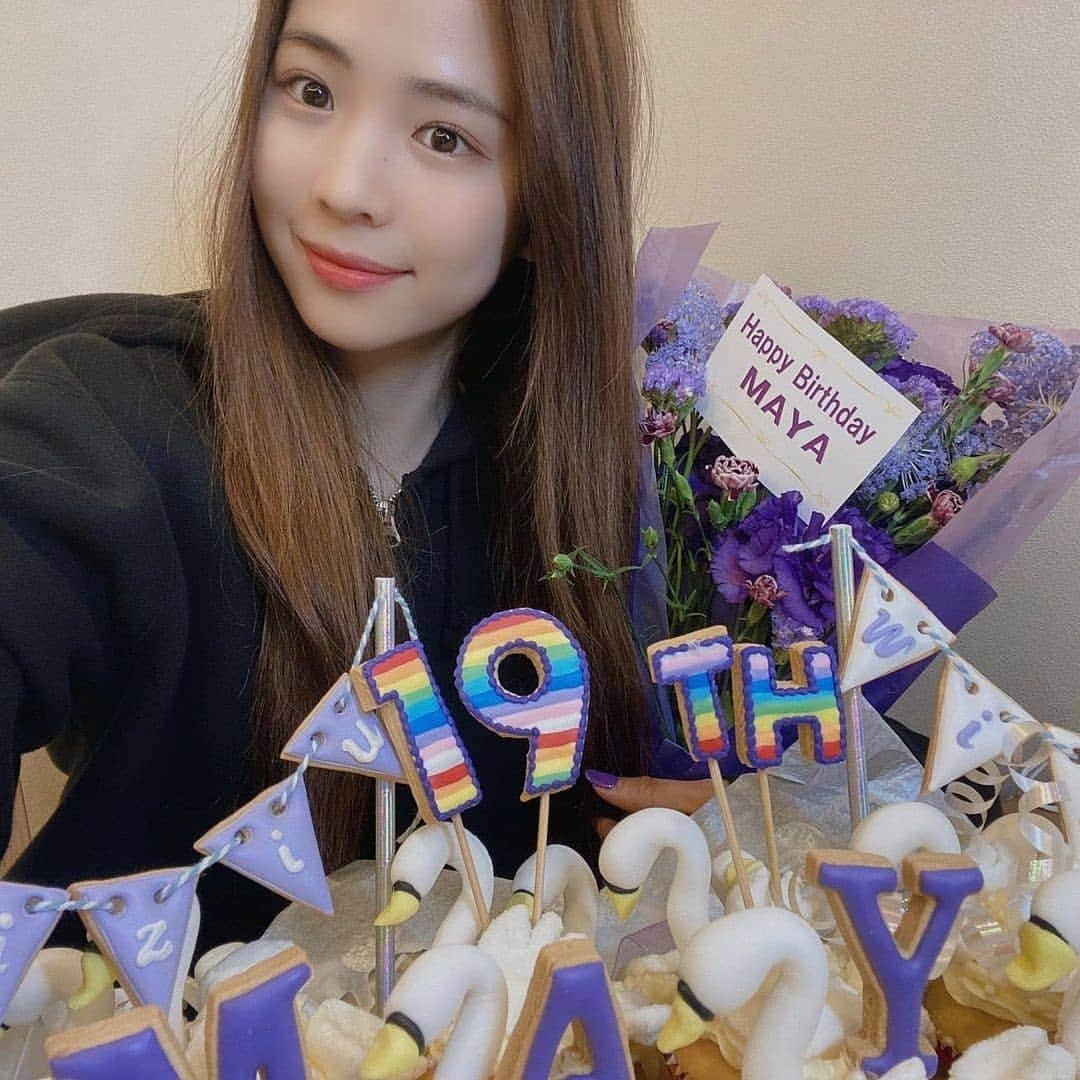 マヤ（勝村摩耶）さんのインスタグラム写真 - (マヤ（勝村摩耶）Instagram)「Maya's post for her birthday 💜 #HappyMAYADay 💜💜💜💜💜💜💜💜💜💜💜💜 . . . . . Follow @_MayaKatsumura for more content . . . #MAYAKATSUMURA #MAYA #NiziU #ニジュー #니쥬 #NiziUMaya #JYP #WithU #MakeYouHappy #Stepandastep #Take_a_picture #Poppin_Shakin」4月9日 2時40分 - _mayakatsumura