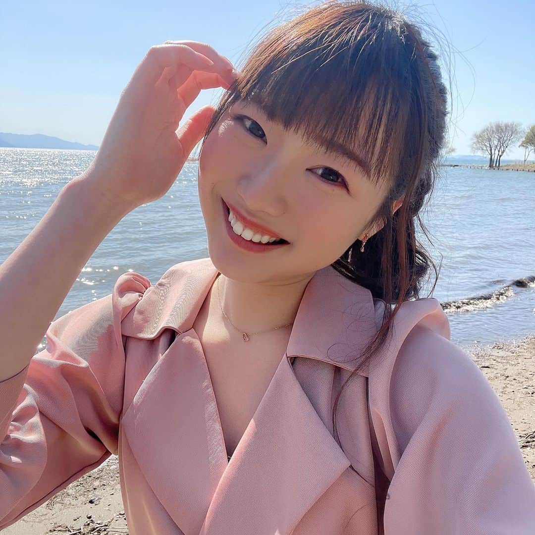 のインスタグラム：「天気がいいって幸せですね💓  　#びわこ　#琵琶湖 #アイドル　#iDOL #インスタ　#Instagram #instagramers #photo #picture」