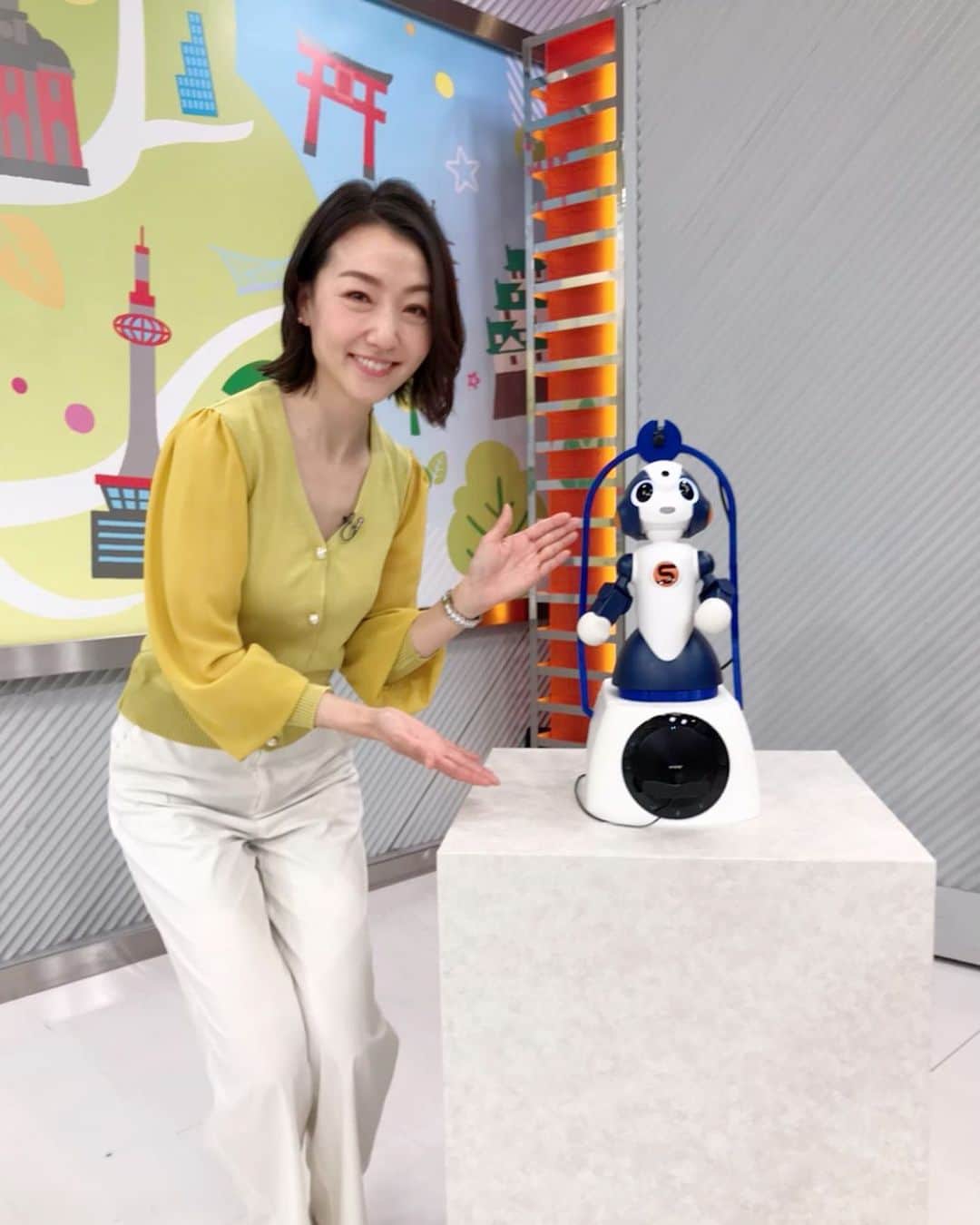 八木早希さんのインスタグラム写真 - (八木早希Instagram)「大阪大学栄誉教授・石黒浩さんにご登場頂きました🤖色々な自分になれるアバターで人生豊かに！研究、ロボットを通して人間を理解していく作業、いつもとても興味深いです！  #NHK#ぐるかん#アバター#ロボット研究#石黒浩#大阪大学#八木早希」4月9日 12時13分 - sakiyagi