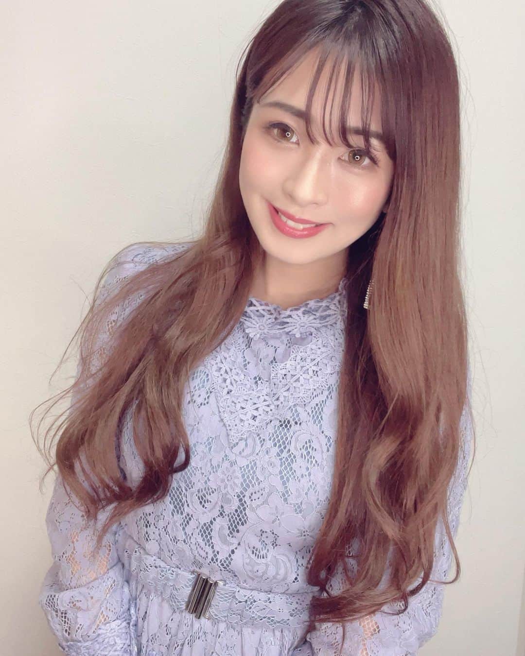Fujikoのインスタグラム：「春メイク💄配信してみました✨  またツイキャス配信もみてね🌟✨  おやすみ〜🌟✨  #Fujiko#春メイク#石原さとみ#make#春#spring #可愛くなりたい#美しくなりたい」
