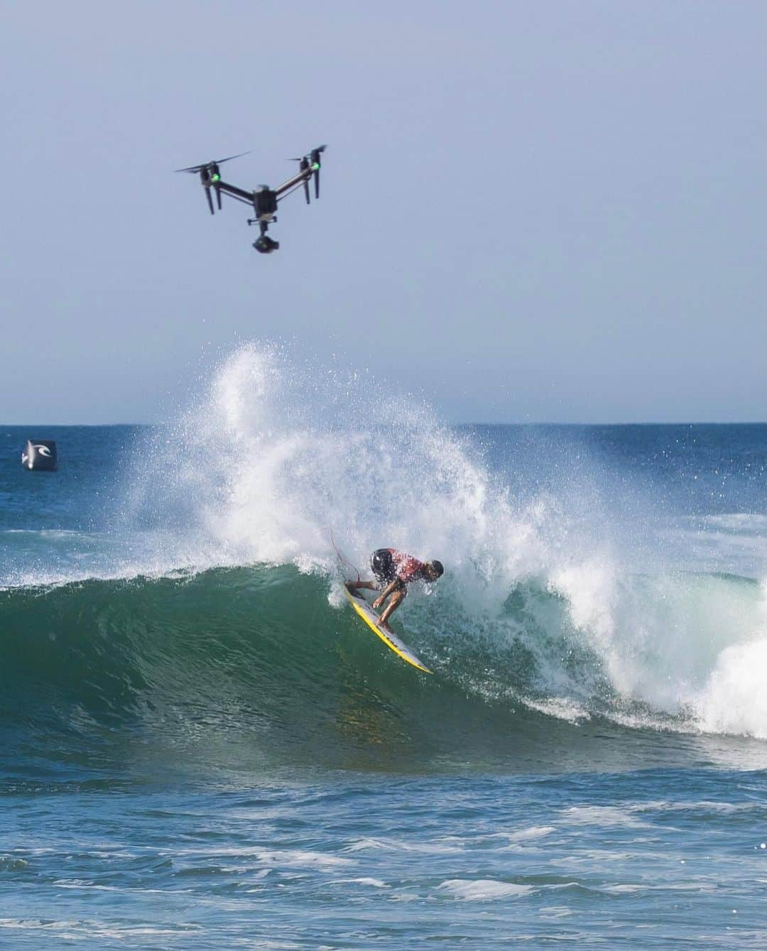 イタロ・フェレイラさんのインスタグラム写真 - (イタロ・フェレイラInstagram)「Let’s go!!! Finals day tomorrow 💛🔥✨ #fésempre  #surf (📸 @if15sports )」4月9日 18時07分 - italoferreira