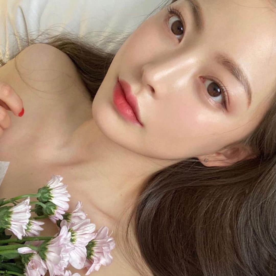 星來のインスタグラム：「外国人×国宝級美人。 #外国人 #国宝級美人 #美しい #いいね返し #インスタ映え #instagood #instalike #f4f #l4l #likeforlikes #likeforfollow #いいねした人全員フォローする #お洒落さんと繋がりたい #美男美女と繋がりたい」