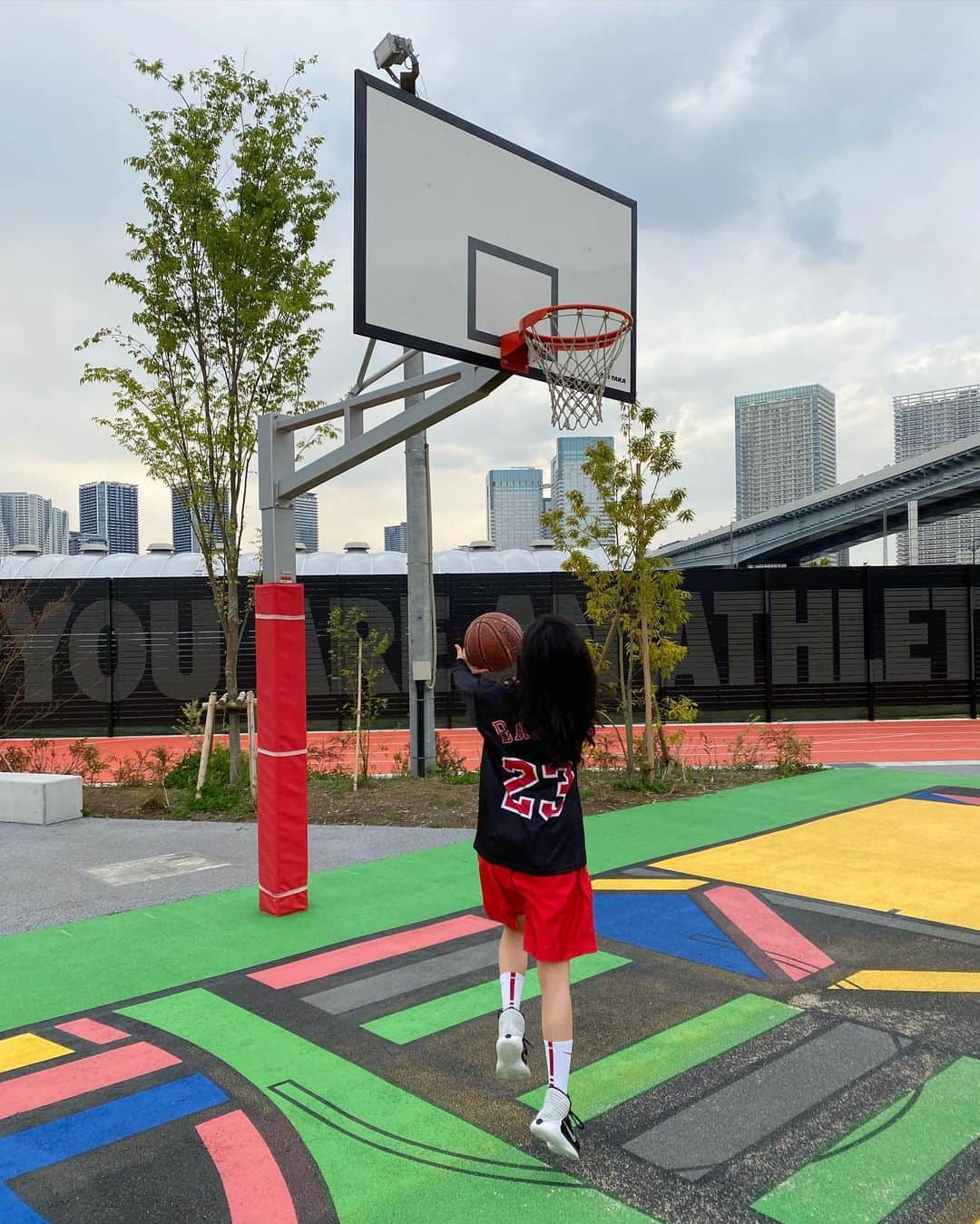 浅野杏奈さんのインスタグラム写真 - (浅野杏奈Instagram)「久しぶり🏀﻿ ﻿ #バスケ﻿ #ポートレート #fashion #followme  #ootd  #coordinate #コーデ #时装 #style」4月9日 20時38分 - this.is.anna_box