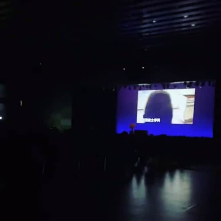 北海道メディカル・スポーツ専門学校のインスタグラム：「入学式オープニング映像を少しだけ🤏✨  出演しているのは、全部在校生なんです😊 本当皆さん素敵でした！  #北海道ハイテク #専門学校 #未来の歴史はハイテクから #札幌看護医療専門学校 #北海道エコ #他学科コラボ #スポーツ #医療 #テクノロジー #専門学生 #入学式 #やる気スイッチ #押します #節目 #成長 #先輩 #北海道 #恵庭 #札幌」