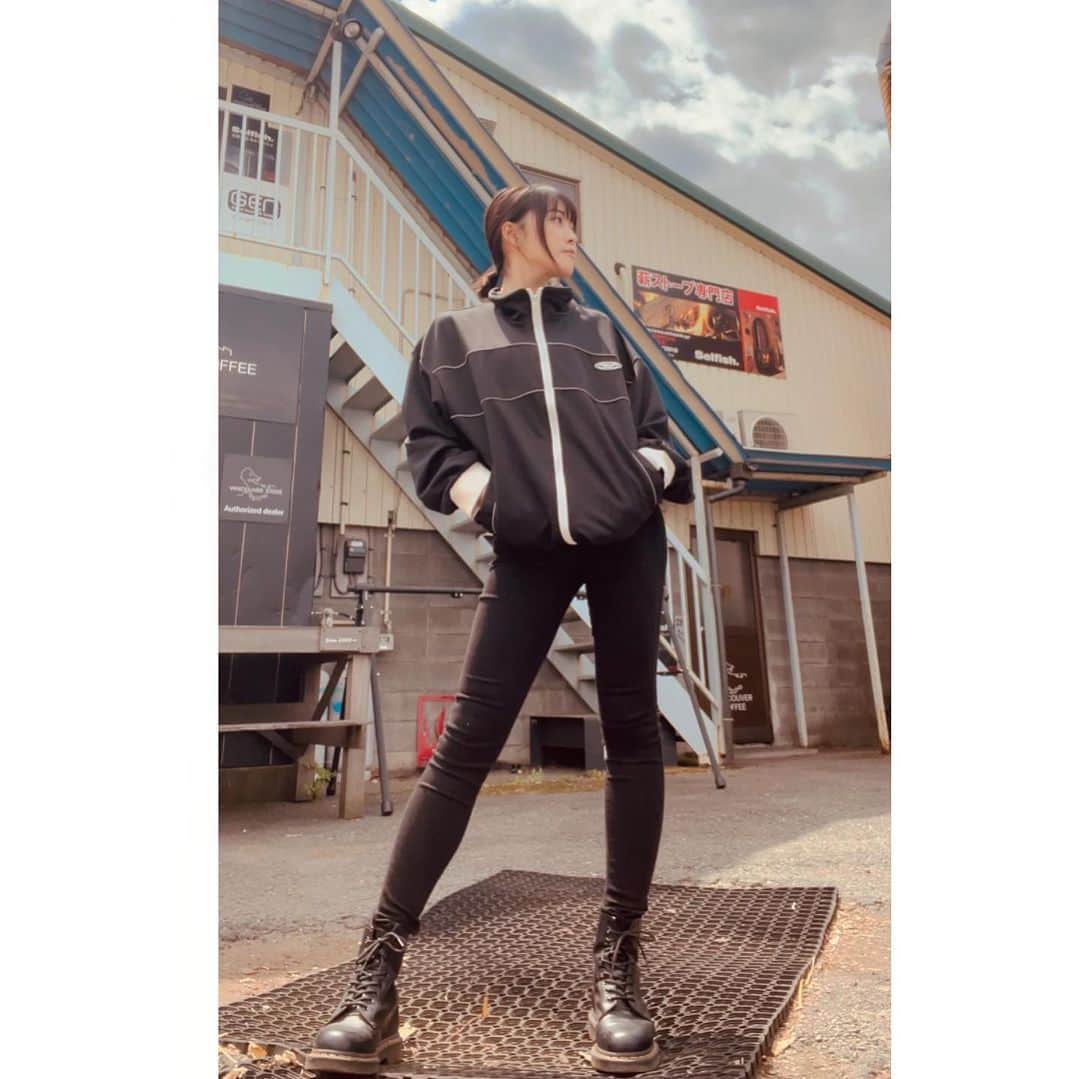 のインスタグラム：「こうして撮りました🙃🙃」