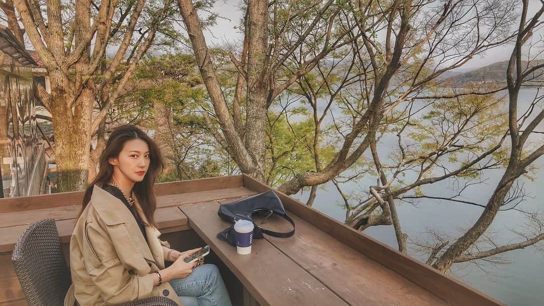 ユ・イニョンさんのインスタグラム写真 - (ユ・イニョンInstagram)「_ . . 휴식🦥」4月10日 19時12分 - country_min