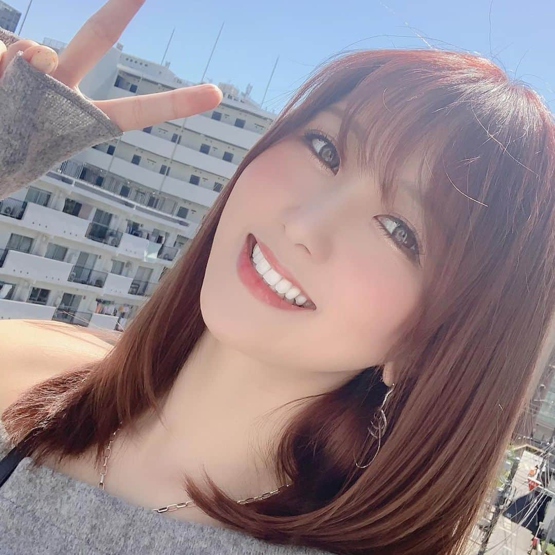 大槻ひびきさんのインスタグラム写真 - (大槻ひびきInstagram)「天気いいね❤️」4月10日 14時35分 - yanhibi0221