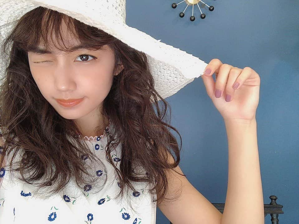 黒木ひかりさんのインスタグラム写真 - (黒木ひかりInstagram)「今日暖かい¨̮ ¨̮ ¨̮ もうすぐ夏かな🌞  #一昨年くらいの写真🥺」4月10日 16時37分 - kuroki_hikari