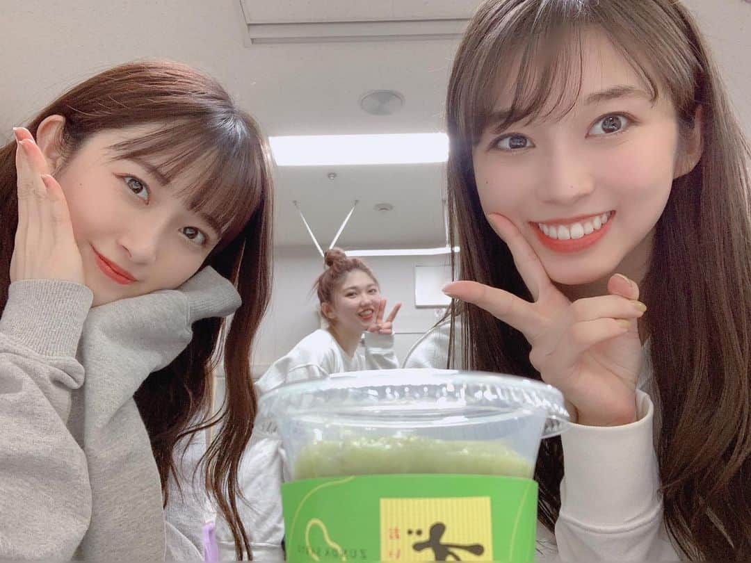 牧野真莉愛さんのインスタグラム写真 - (牧野真莉愛Instagram)「♡ ♡ ✨🎵Hello! Project 2021 春 「花鳥風月」🎵✨ 2021.4.10🐰仙台公演 とってもありがとうございました💕💕💕 🎀 💖🐰今日の竹内朱莉さん＆ちぃ＆まりあ🐰💖 つづく※まりブロみてね ♡ ♡  #HelloProject #アンジュルム #竹内朱莉 さん #モーニング娘21 #森戸知沙希 ちゃん #牧野真莉愛 #シューズ脱げた🐰まりあ  #JOEMUSGROVE ⚾️FIRST NO-HITTER IN PADRES HISTORY @mu59rove @padres  #632WINS⚾️HIDEKIKURIYAMA」4月10日 22時44分 - maria_makino.official