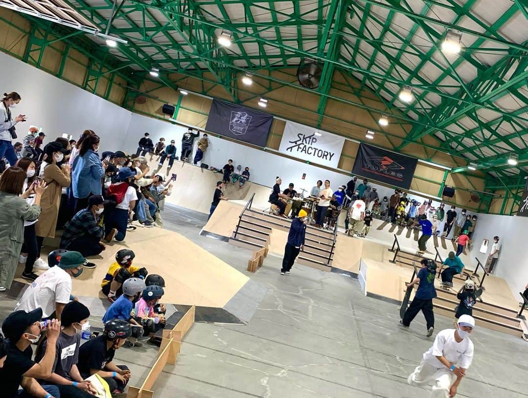 フジテレビ「スケートボード」さんのインスタグラム写真 - (フジテレビ「スケートボード」Instagram)「【 ㊗️Renewal Open 】SKiP FACTORY skatepark, JAPAN﻿ ﻿ スキップさん、めちゃいい感じに大変身〜！ ﻿ #おめでとうございます！#skipfactory #skateboard #sk8 #スケートボード #スケボー #スケートパーク」4月11日 14時27分 - sk8_fujitv